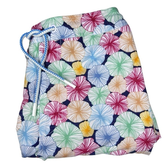 JOHNNIE-O West Coast Prep Nevis Floral Swim Trunks Board Shorts 8" Inseam Size L - Picture 15 of 16